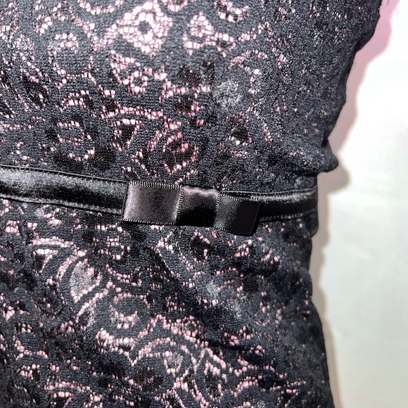 vintage pink & black lace cami top - Picture 4 of 5